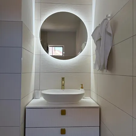 Oleander & Centar דירה *