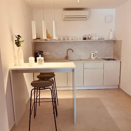 Oleander & Centar Hvar Town