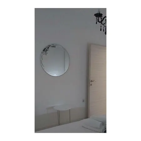 Lägenhet Oleander & Centar