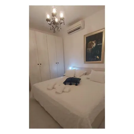 Oleander & Centar Apartman Hvar Town